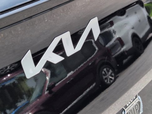 Certified 2024 Kia Sportage SX image 8