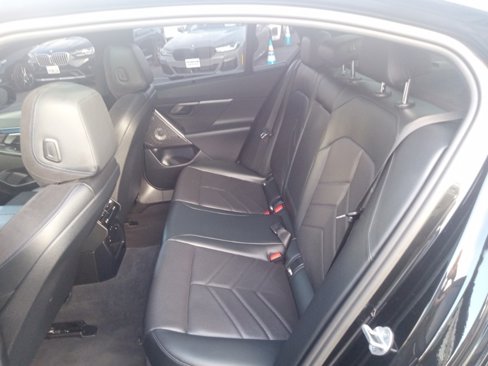 Used 2024 BMW i5 M60 w/ Executive Package image 28