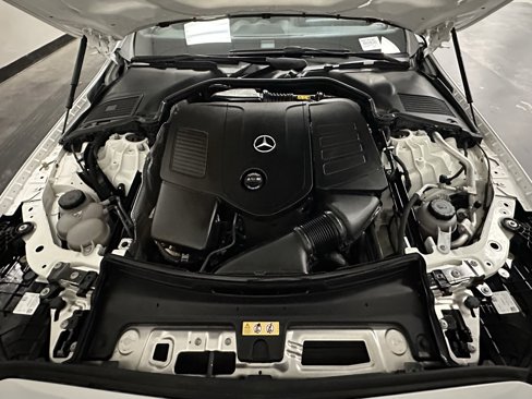 Used 2023 Mercedes-Benz C 300 Sedan image 40