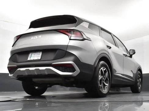 Used 2024 Kia Sportage LX image 13