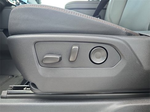 New 2026 GMC Sierra 1500 AT4 w/ Technology Package image 19