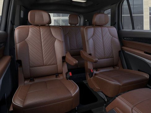 New 2026 Cadillac Vistiq Platinum image 17