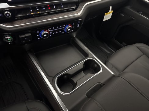 New 2026 GMC Sierra 2500 SLT w/ SLT Premium Package image 19