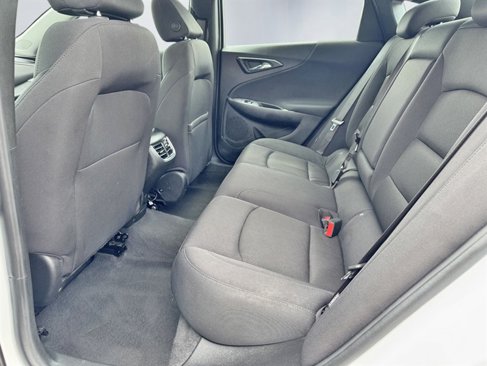 Used 2023 Chevrolet Malibu LT image 17