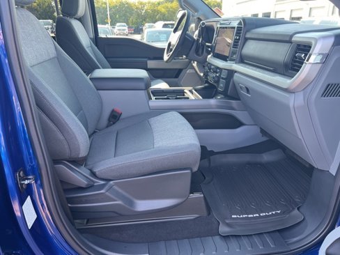 New 2026 Ford F250 4x4 Crew Cab Super Duty image 16