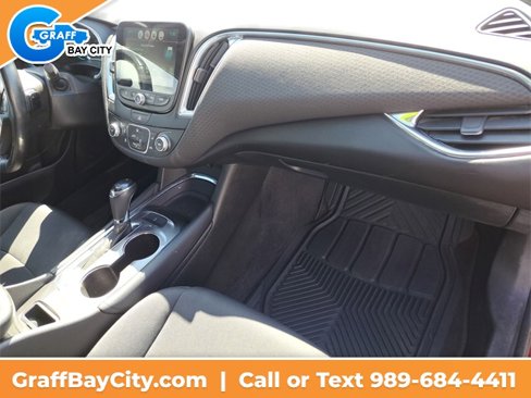 Used 2016 Chevrolet Malibu LT image 27