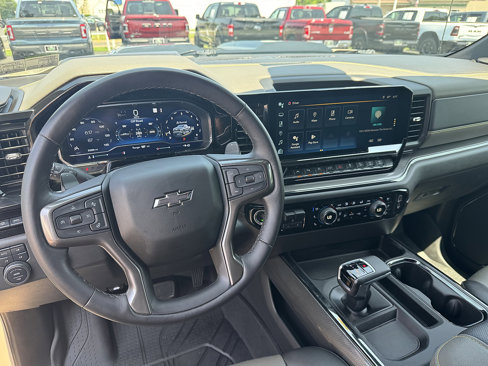 Used 2023 Chevrolet Silverado 1500 ZR2 image 22
