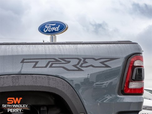 Used 2021 RAM 1500 TRX w/ TRX Lanuch Edition image 11