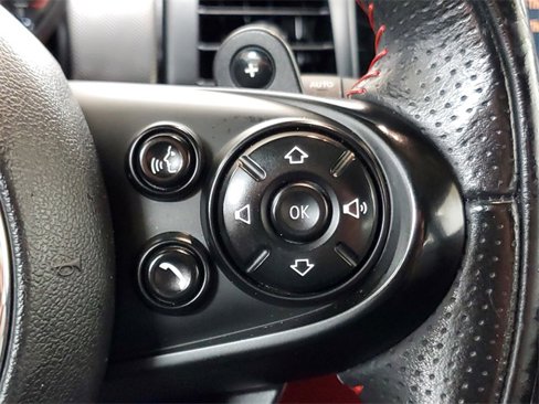 Used 2020 MINI Cooper S image 18