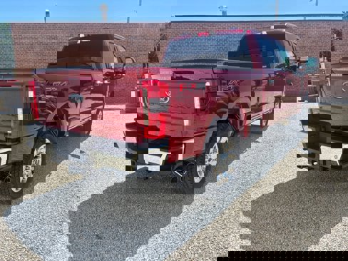 New 2025 Ford F250 Lariat image 3