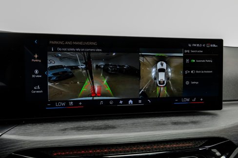 Used 2025 BMW 430i w/ Premium Package image 27