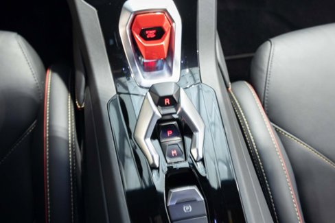 Used 2020 Lamborghini Huracan EVO image 15