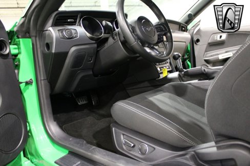 Used 2019 Ford Mustang GT image 16