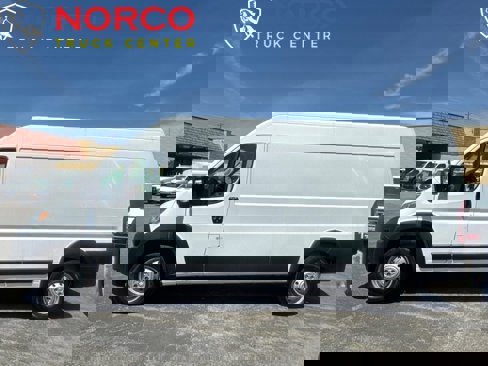Used 2023 RAM ProMaster 2500 image 7