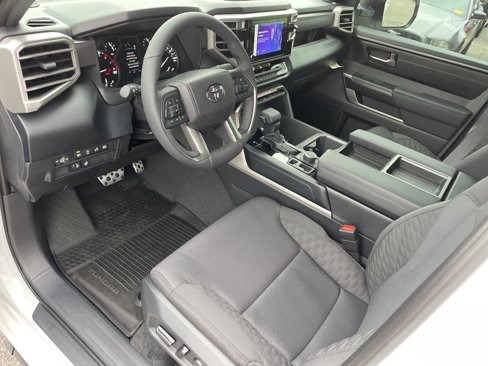 New 2026 Toyota Tundra SR5 image 3