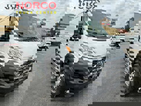 Used 2023 RAM ProMaster 2500 image 4