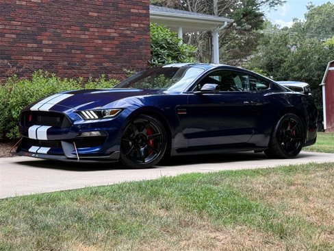 Used 2020 Ford Mustang Shelby GT350R w/ GT350R Equipment Group 920A image 8