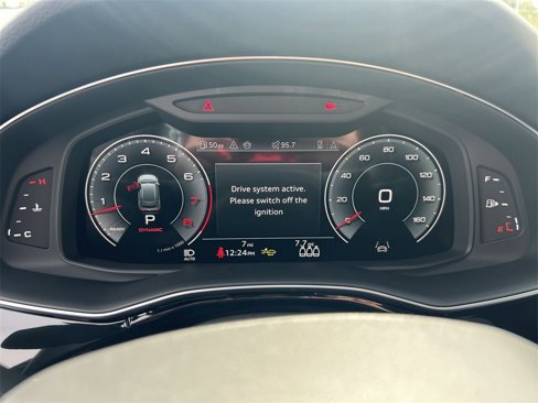 New 2025 Audi Q8 Premium image 20