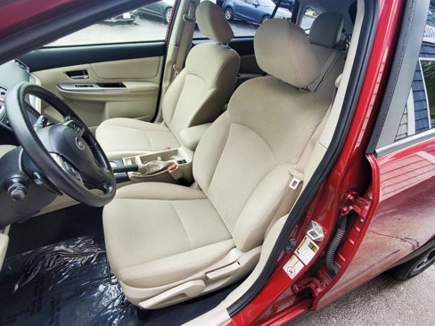 Used 2015 Subaru Crosstrek 2.0i Premium image 10