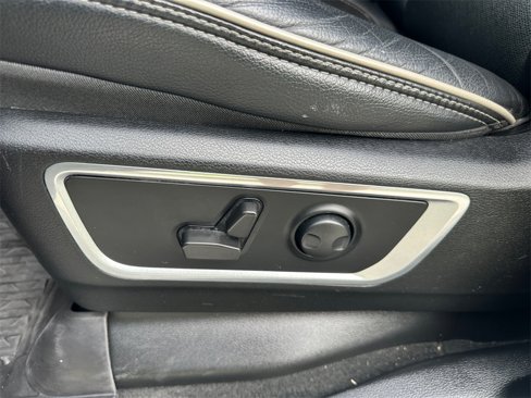 Used 2022 RAM 1500 Laramie image 28