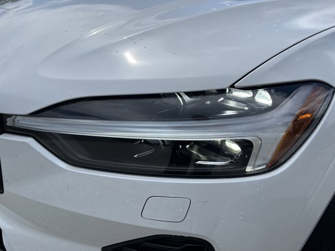 Used 2023 Volvo XC60 B5 Ultimate w/ Climate Package image 6
