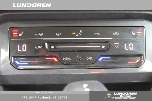 Used 2023 Volkswagen Tiguan SE image 18