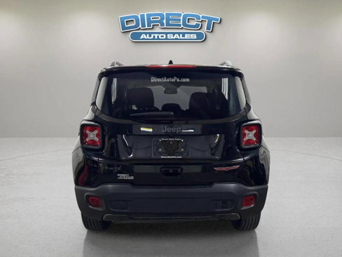 Used 2020 Jeep Renegade Trailhawk w/ Cold Weather Group image 5