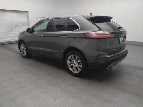 Used 2024 Ford Edge Titanium image 3