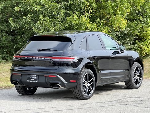 New 2026 Porsche Macan image 6