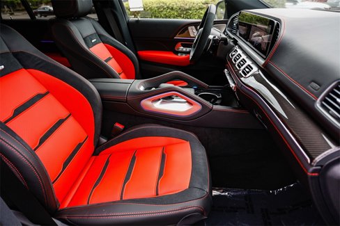 New 2025 Mercedes-Benz GLE 53 AMG 4MATIC Coupe image 17