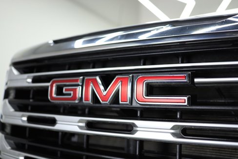 Used 2023 GMC Sierra 1500 SLE image 23