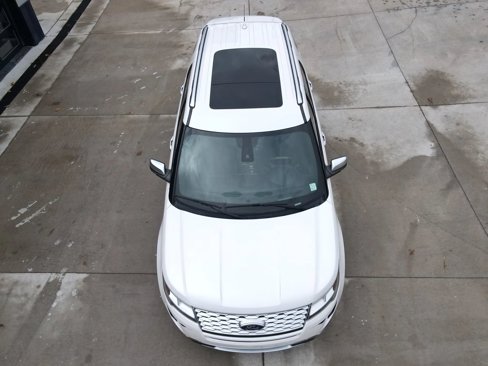 Used 2019 Ford Explorer Platinum image 59