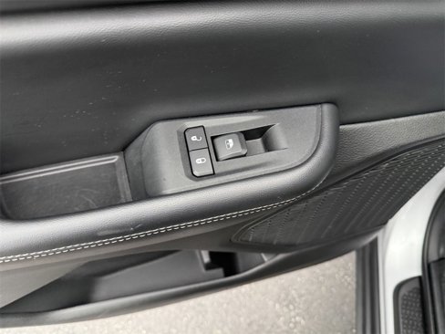 Used 2024 Jeep Grand Cherokee L Laredo image 31