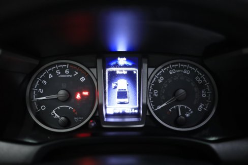 Used 2022 Toyota Tacoma TRD Off-Road image 58