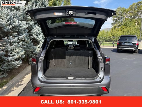 Used 2025 Toyota Highlander XLE image 42
