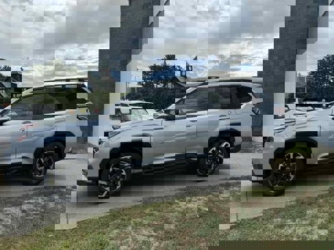 New 2025 Subaru Forester Limited image 8