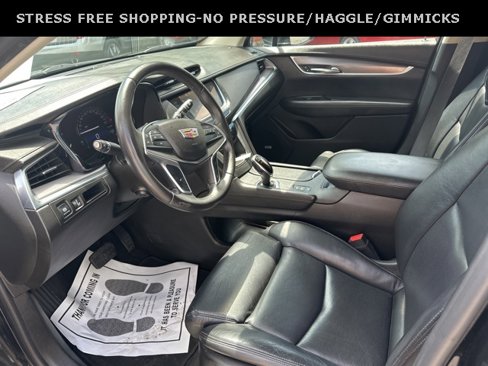 Used 2017 Cadillac XT5 Luxury image 9