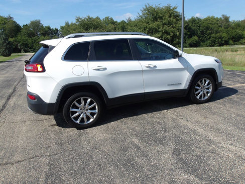 Used 2014 Jeep Cherokee Limited image 12