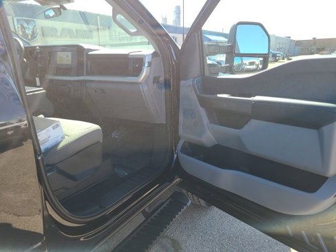New 2026 Ford F350 4x4 Regular Cab Super Duty image 23