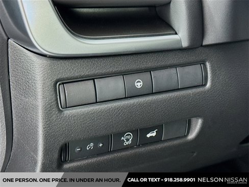 New 2026 Nissan Rogue SV image 10