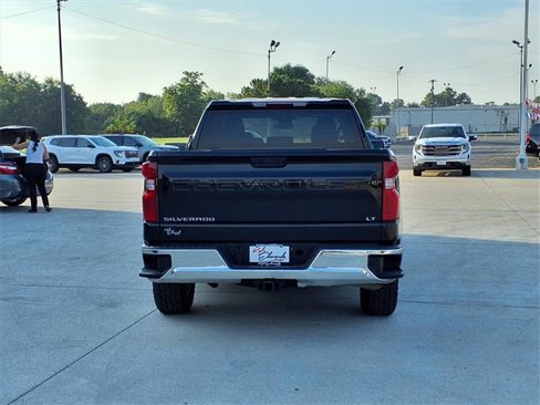 Used 2024 Chevrolet Silverado 1500 LT w/ Protection Package image 6