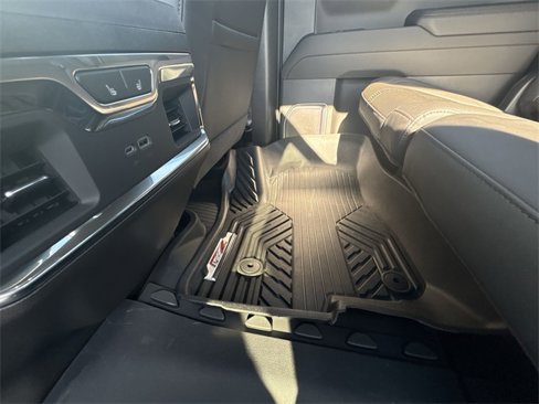 New 2026 Chevrolet Silverado 1500 High Country w/ Midnight Edition image 36