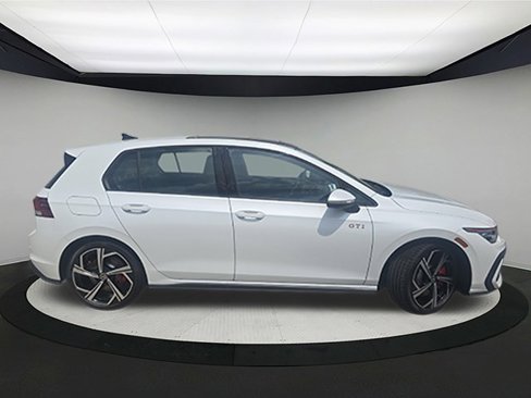 New 2025 Volkswagen GTI SE image 8
