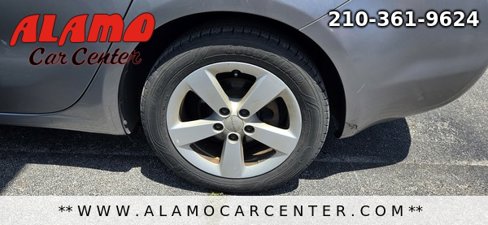 Used 2016 Dodge Dart SXT image 15