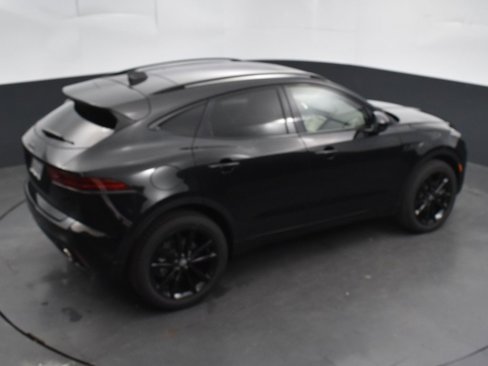 New 2024 Jaguar E-PACE R-Dynamic SE image 39
