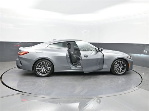 Used 2025 BMW 430i Coupe image 34