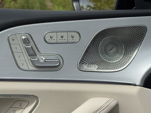 New 2026 Mercedes-Benz GLS 450 4MATIC image 17