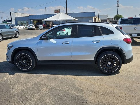 New 2026 Mercedes-Benz GLA 250 image 3