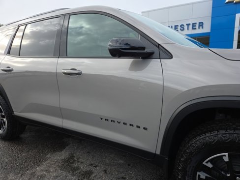 New 2026 Chevrolet Traverse Z71 w/ Enhanced Driving Package image 10