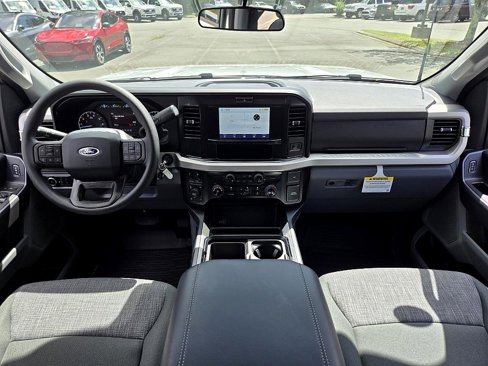 New 2025 Ford F250 XLT w/ FX4 Off-Road Package image 11